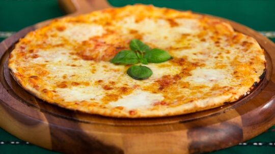 Oplev den autentiske smag af italien med witts pizzaovn